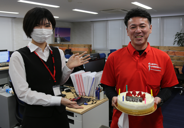 岡野支店長と川口さんのツーショット