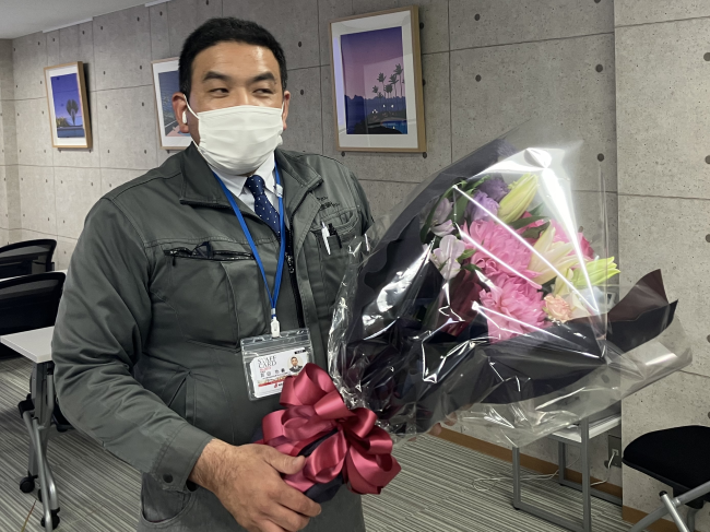 富田ブロック長が勤続10年を迎えました！