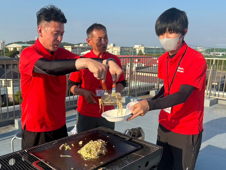 焼き奉行の岡野支店長